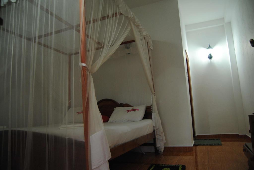 Kumara Guest House Unawatuna Kamer foto
